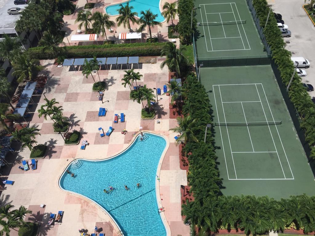 Penthouse Ocean Reserve Miami Beach Exterior photo